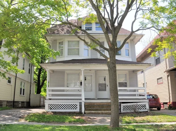 1330 W 89th St, Cleveland, OH 44102