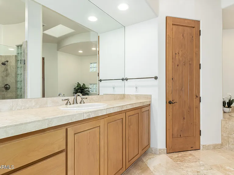 10685 E Cottontail Ln — Photo 19