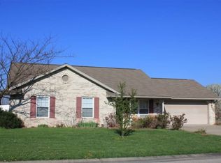 4091 Manor Dr, Jasper, IN 47546