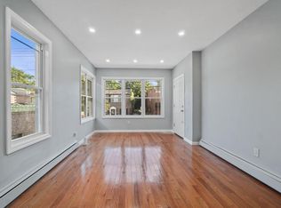 3715 Rombouts Ave, Bronx, NY 10466