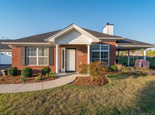 3661 Stonecreek Cir, Jeffersonville, IN 47130