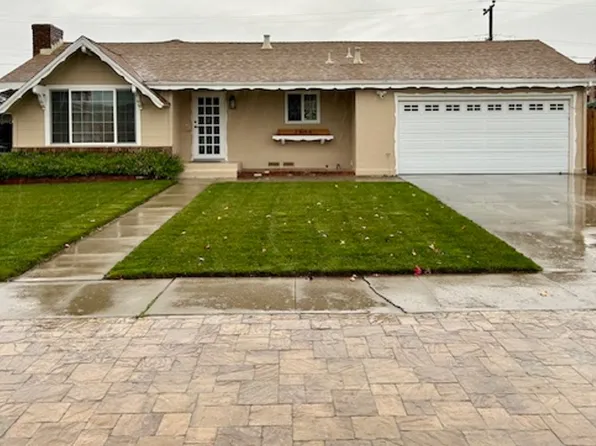 1653 Los Gatos Way, Salinas, CA 93906