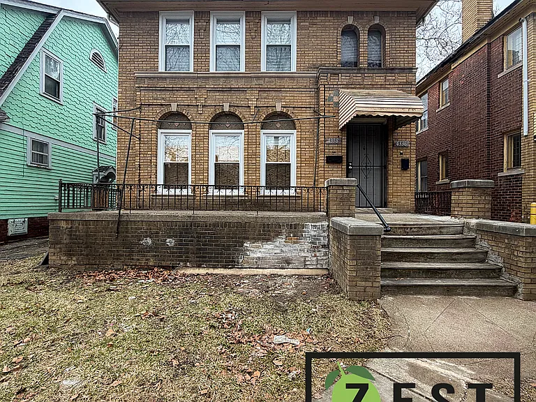 4336 & 4338 W Buena Vista St — Photo 1