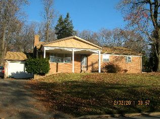 1321 Providence Rd, Secane, PA 19018