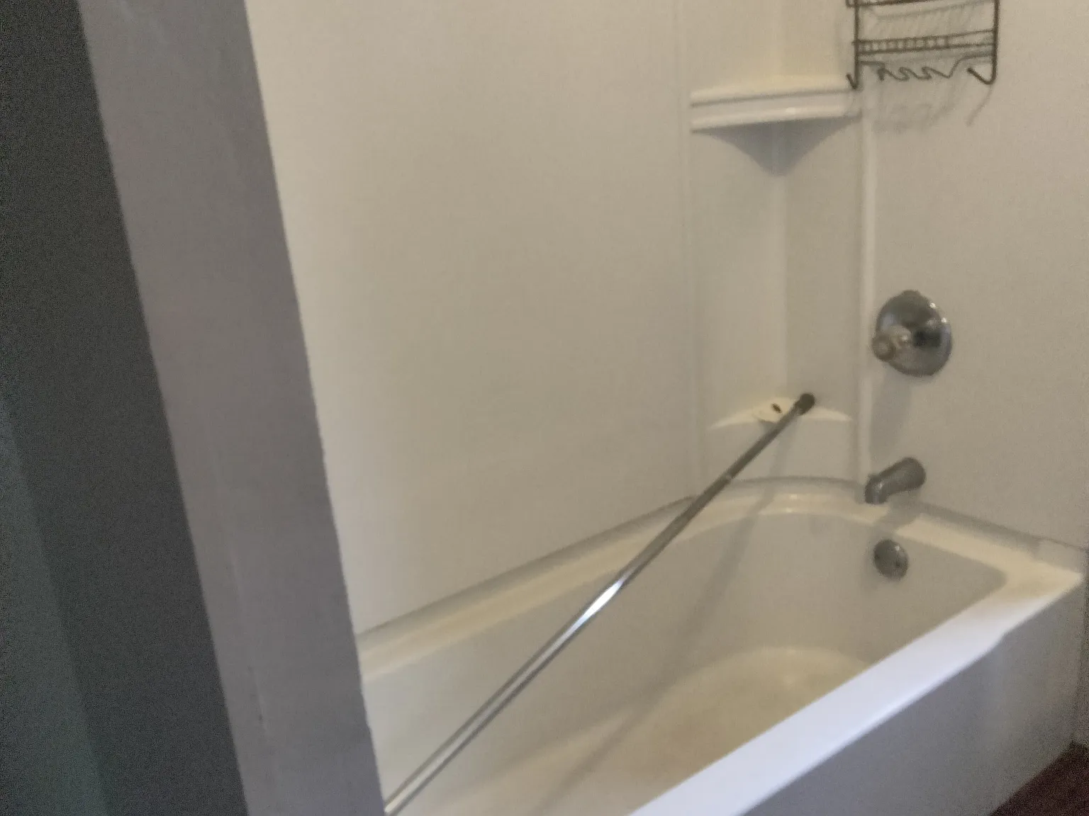 3 bed, 1330 sqft, $1,200 — Photo 3