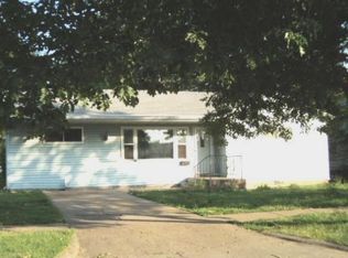 655 W Main St, Bushnell, IL 61422