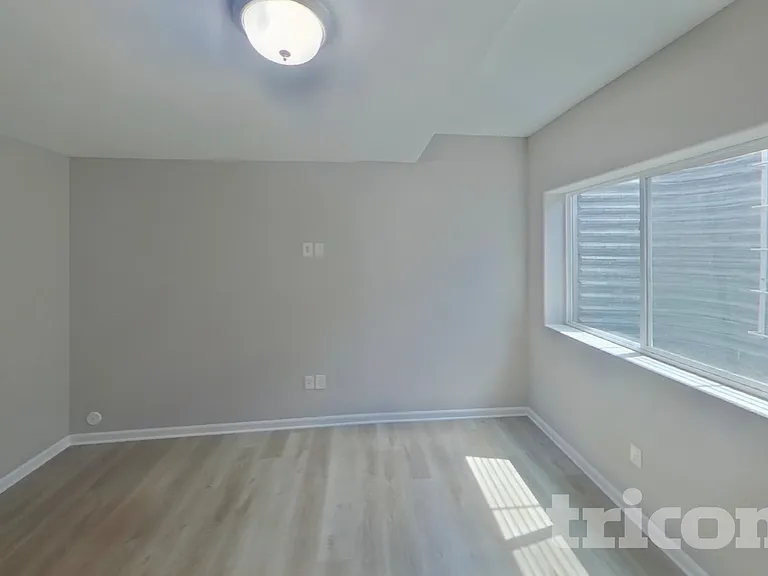 7950 Sea Oats Rd — Photo 5