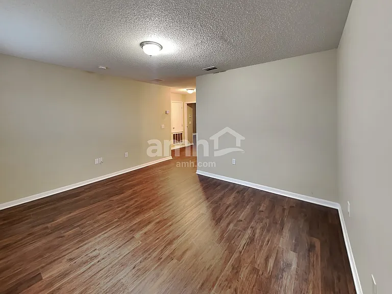 901 Anchorage Ln — Photo 11