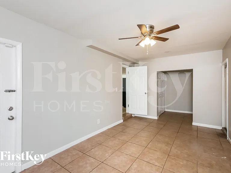 3010 NW 187th St — Photo 10