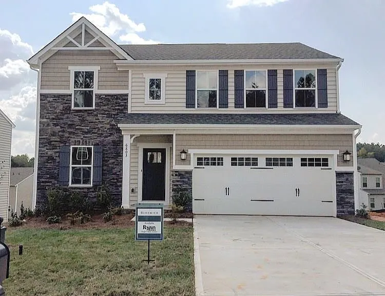 6803 Carradale Way — Photo 1