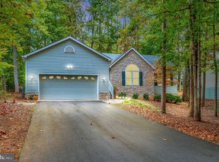 110 Green Spring Rd, Locust Grove, VA 22508