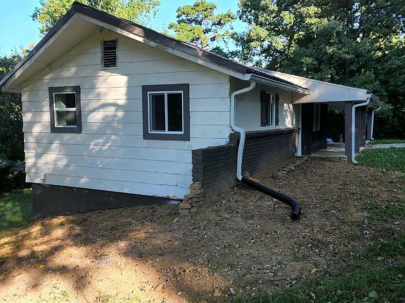 3rd image of 1004 Durmast Dr