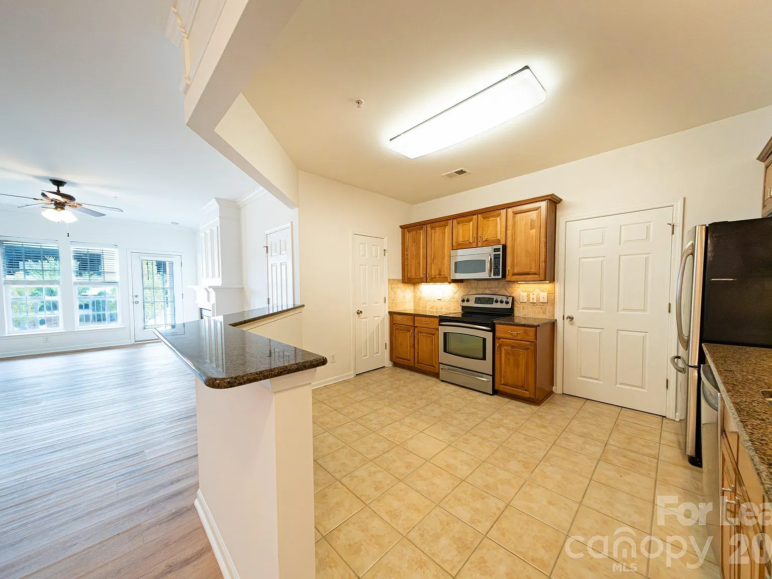 Belle Vista — Photo 3
