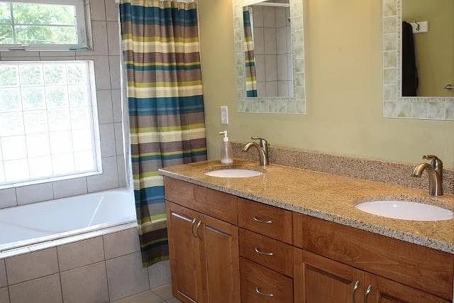 515 Virginia Ave — Photo 10