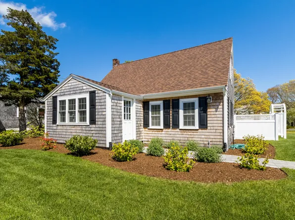 134 Strawberry Hill Road, Centerville, MA 02632