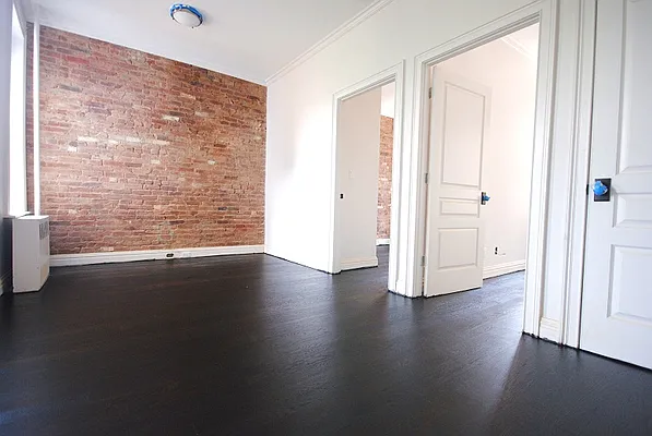 Rented by Bold New York | media 29