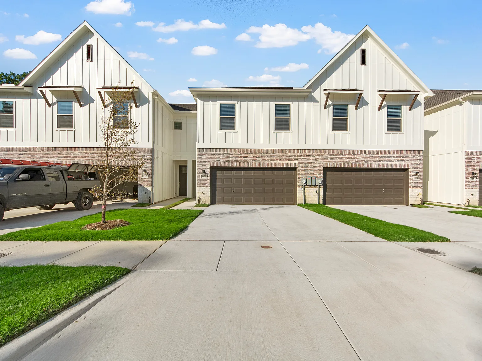 3 bed, 1553 sqft, $2,495 — Photo 2