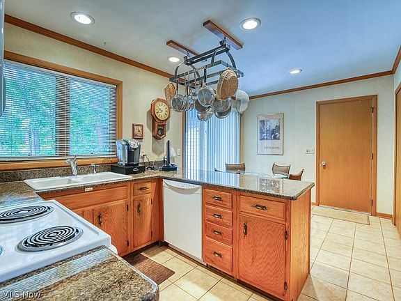 5th image of 7038 Windward Hills Dr #3