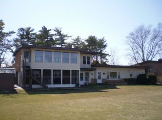 10620 N Grove Rd, Milford, IN 46542