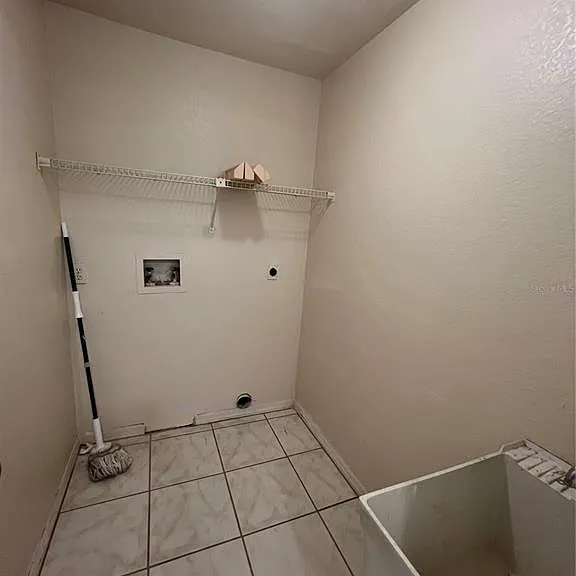 1516 Abel St — Photo 33