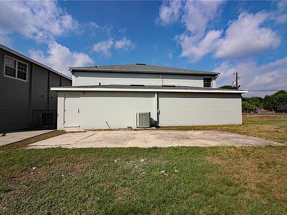 5th image of 1322 E Memorial Blvd