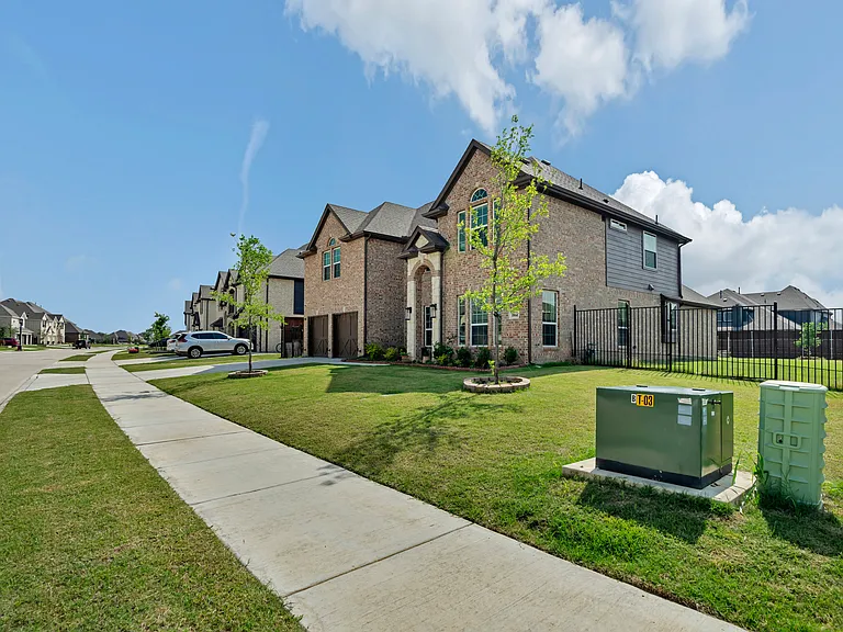 1064 Agape Dr — Photo 4