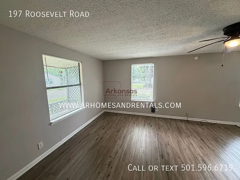 197 Roosevelt Rd — Photo 3