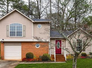 2373 Deep Shoals Cir, Decatur, GA 30034