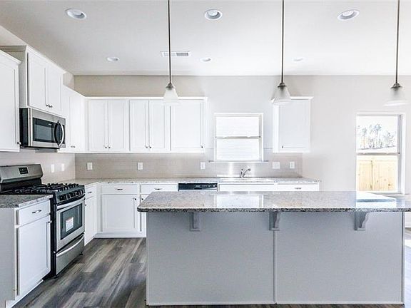 7th image of this home