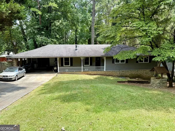 218 Prince Anthony Dr, Lawrenceville, GA 30044