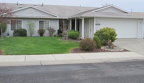 1st image of 1426 SE Fancy Free Dr