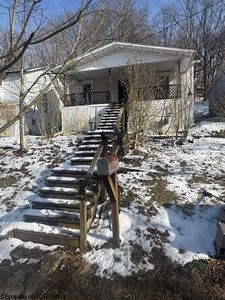 147 Jackson St, Weston, WV, 26452