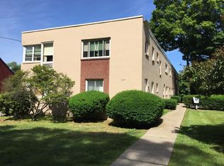 1057 Main St APT 8, Walpole, MA 02081