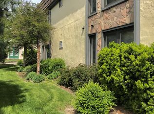 215 Eutaw St APT D, Pittsburgh, PA