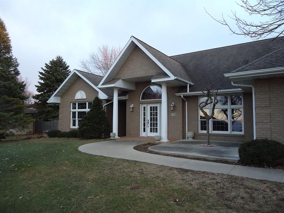 114 Mallard Dr, Storm Lake, IA 50588 Zillow