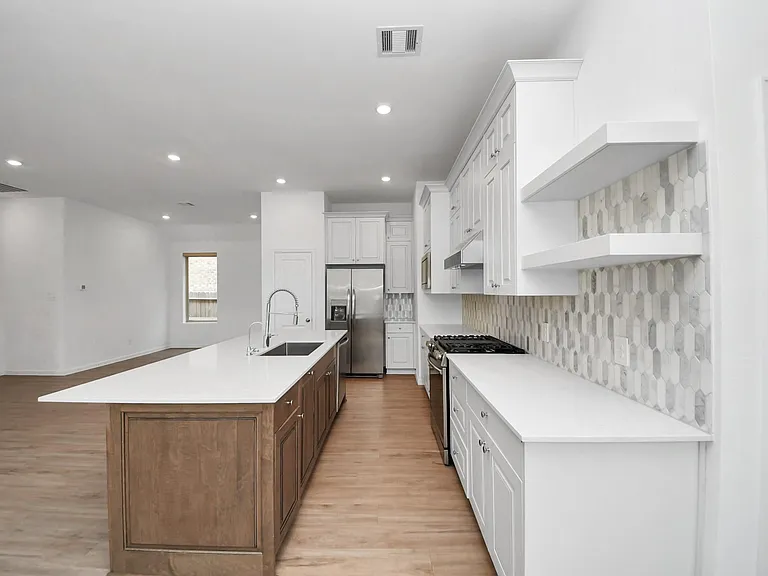 15623 Red Panda Rd — Photo 11