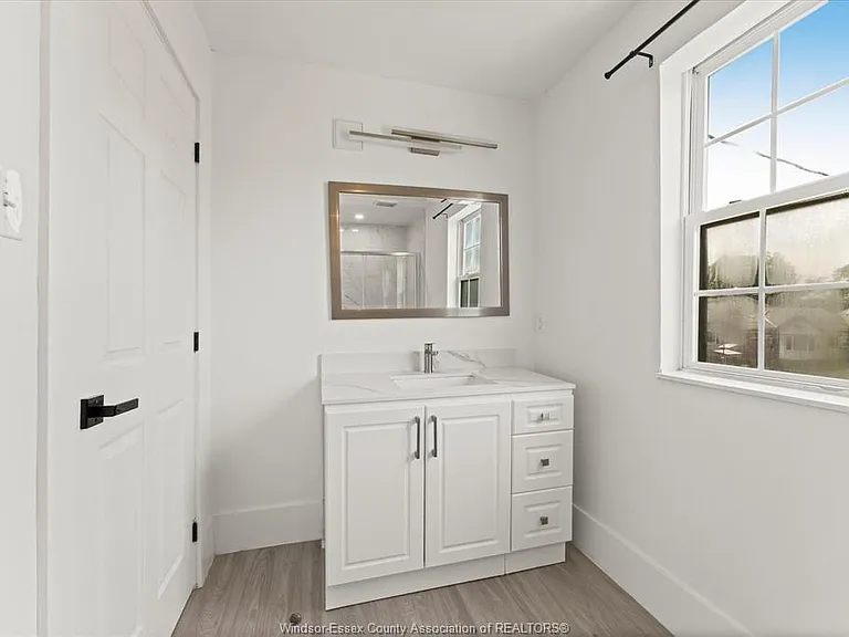 371 Curry Ave — Photo 25