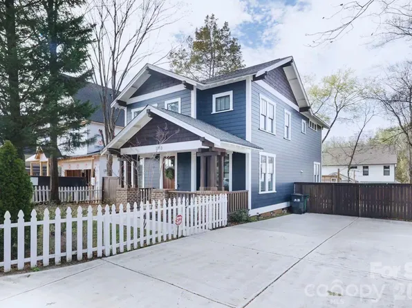 1113 Pamlico St, Charlotte, NC 28205