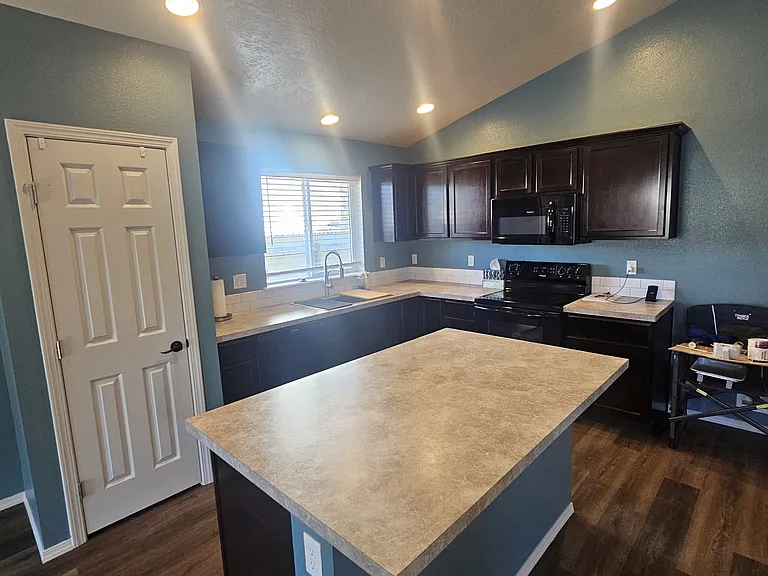4390 E Stone Falls Dr — Photo 5