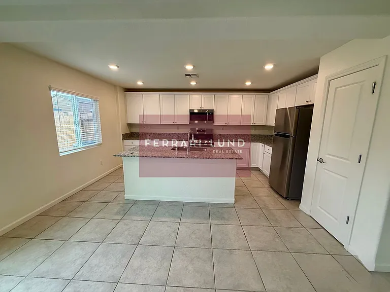 8948 Wolf River Dr — Photo 12