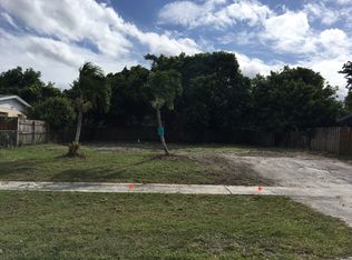 3868 Chickasha Rd, Lake Worth, FL 33462