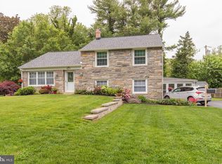 125 Westminster Dr, Wallingford, PA 19086
