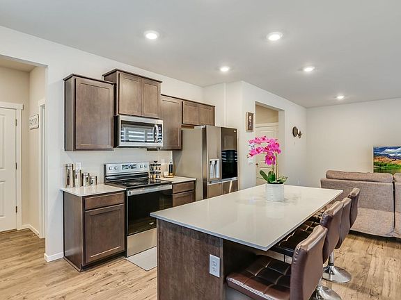 2nd image of 5725 151st Street Ct E