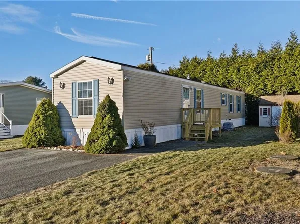 13 Poppin John Ln, Coventry, RI 02816