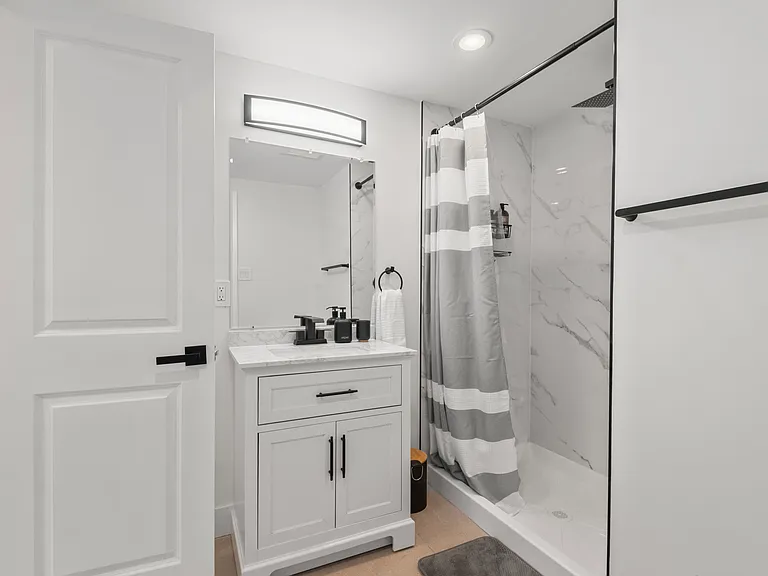 6318 Fairfield Dr — Photo 11