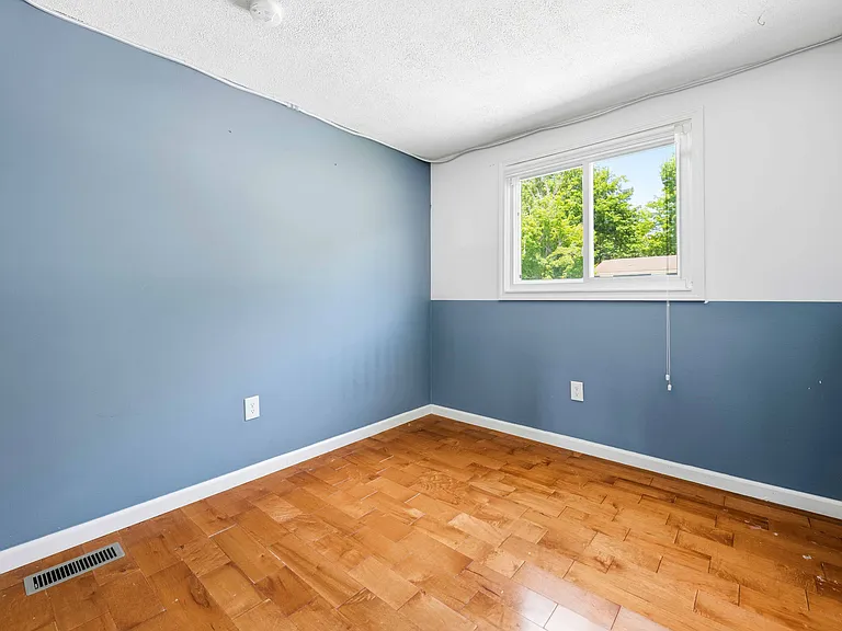 4195 Burningtree Rd — Photo 25