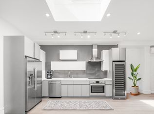 410 W 47th St #PENTHOUSE, New York, NY 10036