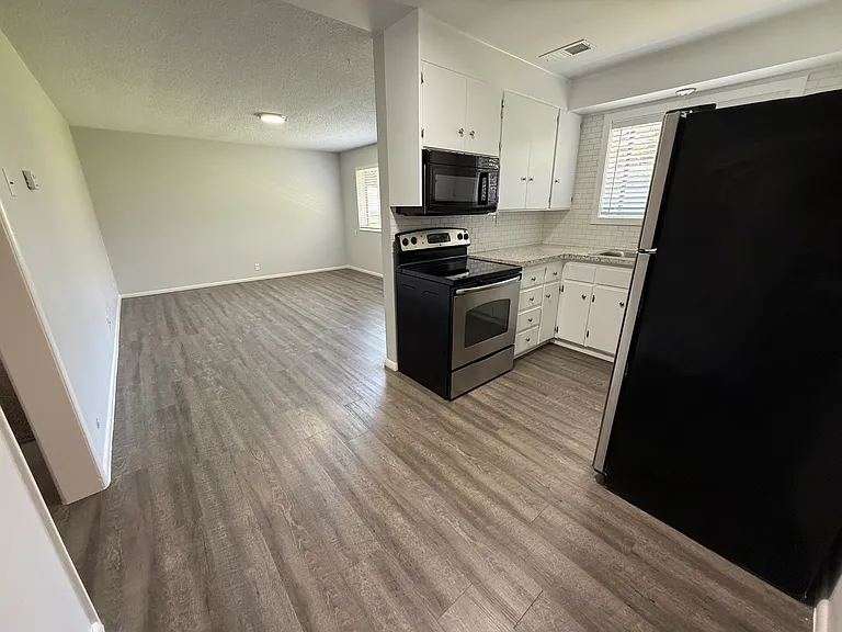 530 E Center St #2 — Photo 5