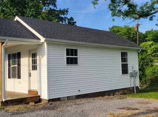 118 N 4th St, Scottsville, KY 42164