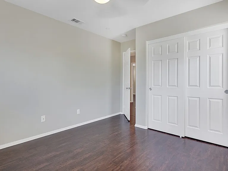 607 Calle Vibrante — Photo 4